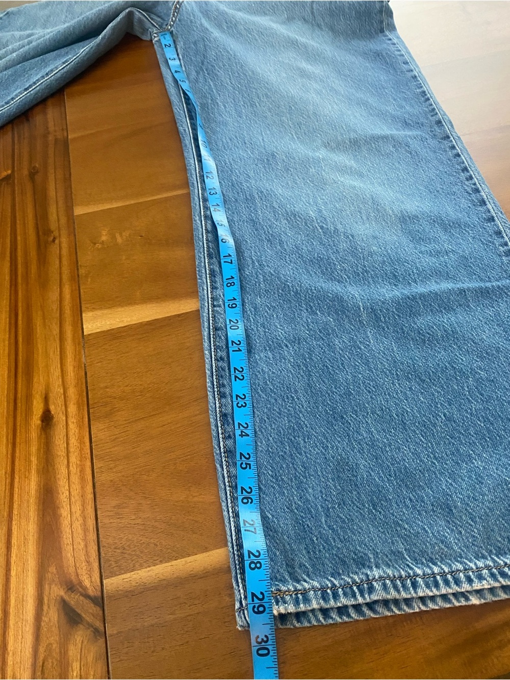 Levi's Cinch Baggy Jeans - Light Blue Size 31 - Picture 11 of 13